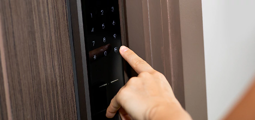 Smart Electric Locks Replacement Services in Englewood, NJ